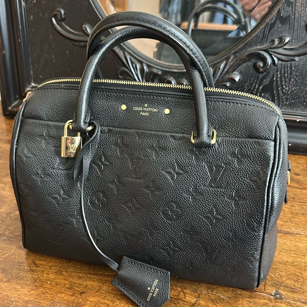 Empreinte speedy Bandouliere 25 NM Louis Vuitton. Please read the discription!